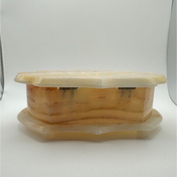Vintage Onyx Shell-Shaped Jewelry Trinket Box With Hinged Lid Large Decorative - Picture 3 of 10